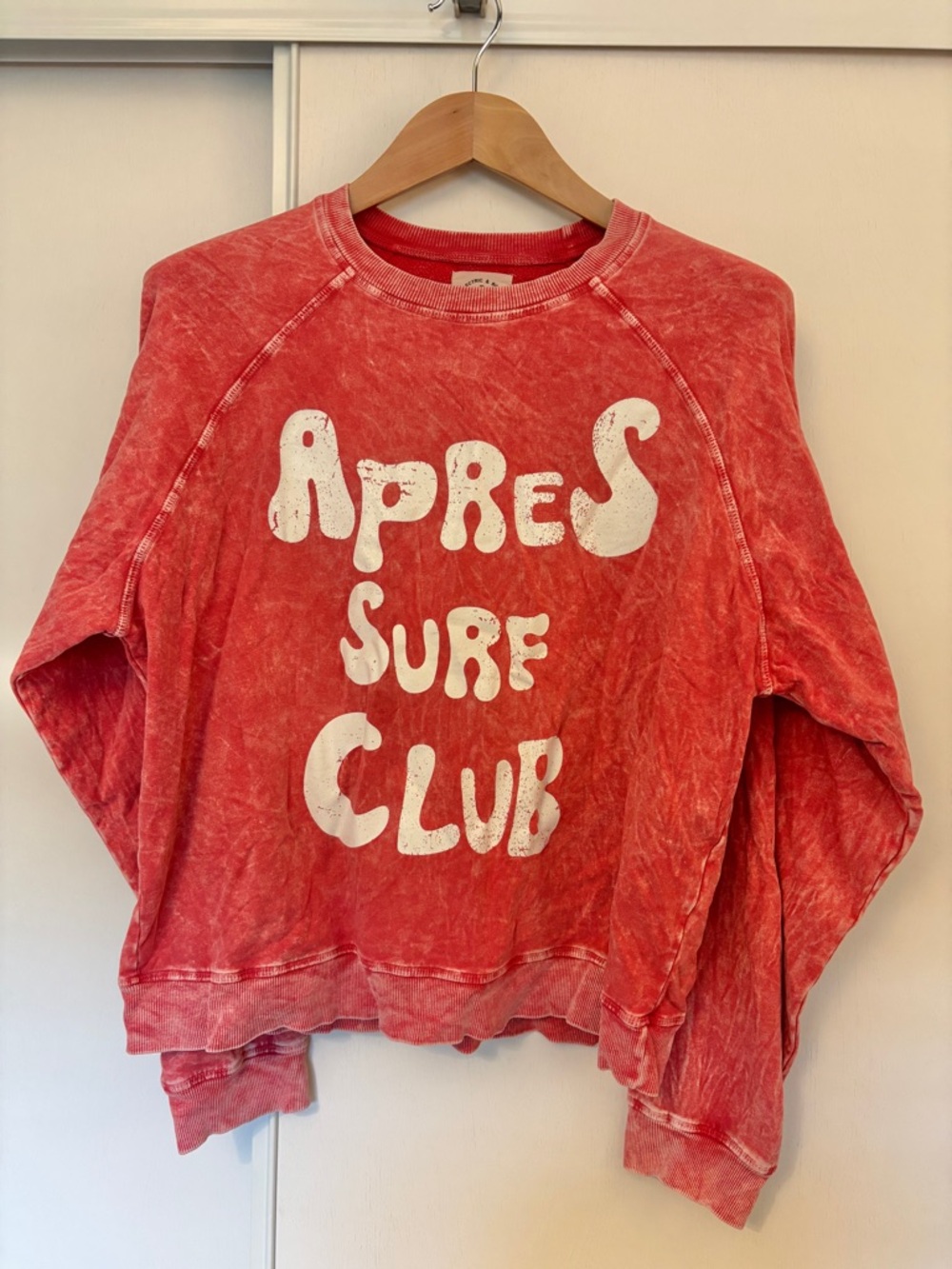 Electric & Rose Womens Red Sweatshirt Oversize Medium Distressed Apres Surf Club